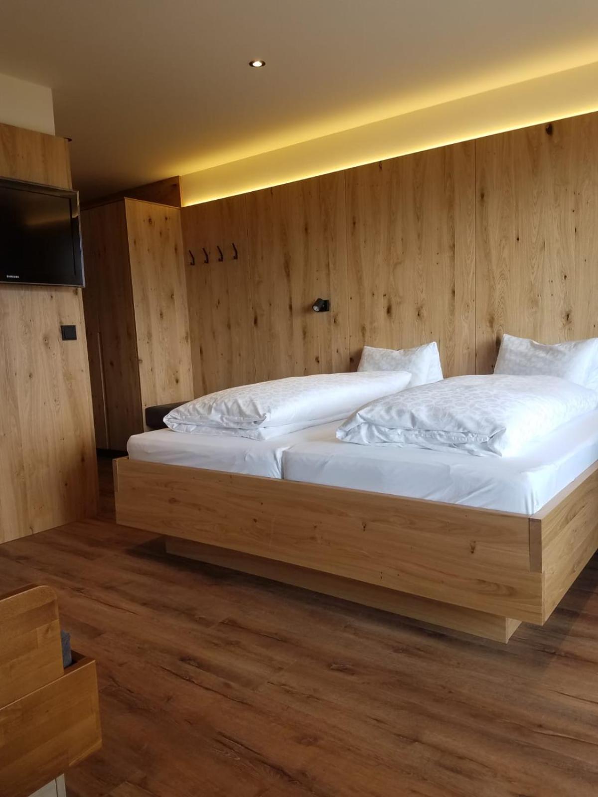 Aparthotel Hohe Bruecke Mittersill Esterno foto